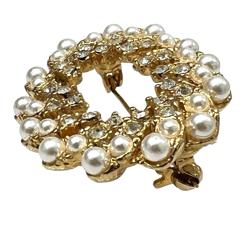 Vintage pearl crystal